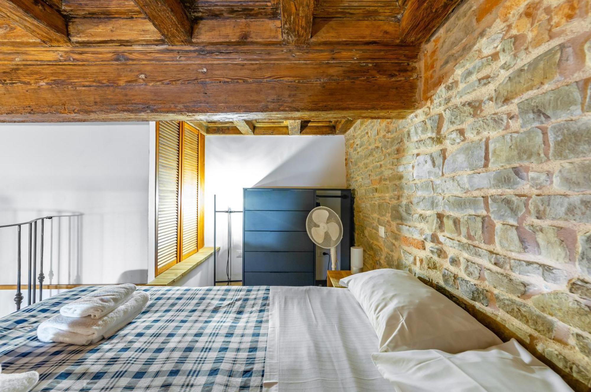 Florence Oltrarno Duplex Apartment المظهر الخارجي الصورة