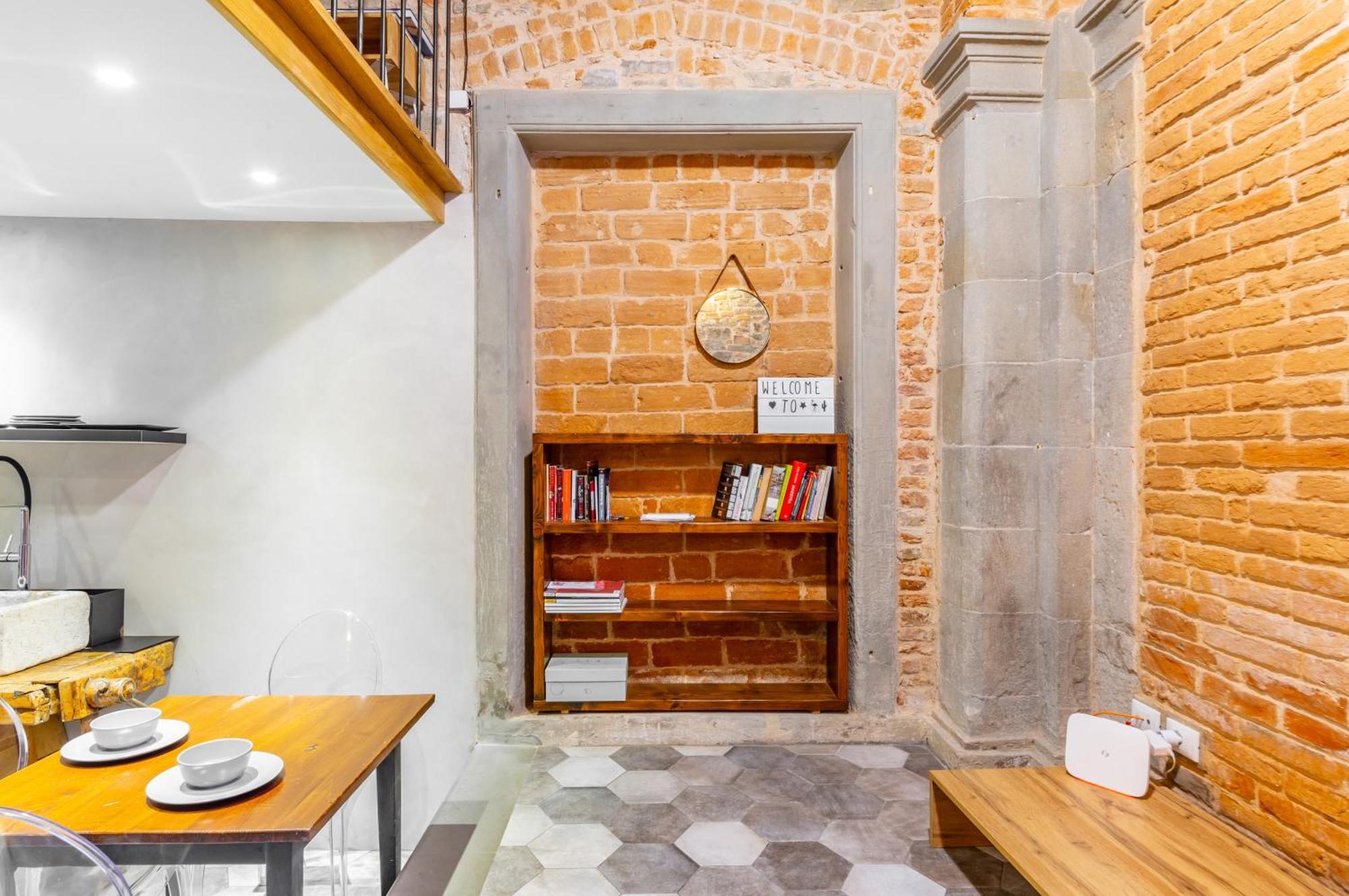 Florence Oltrarno Duplex Apartment المظهر الخارجي الصورة