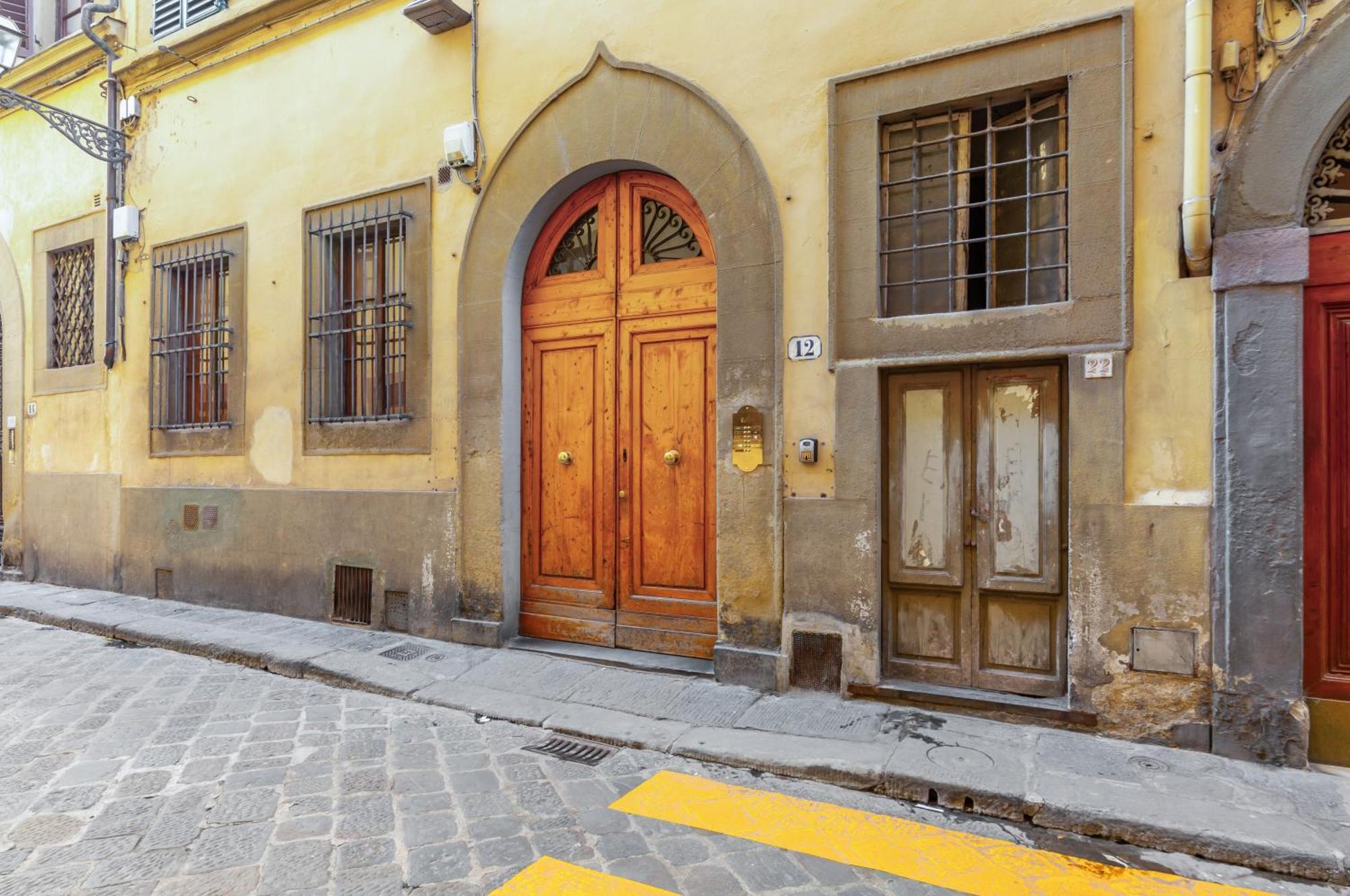 Florence Oltrarno Duplex Apartment المظهر الخارجي الصورة