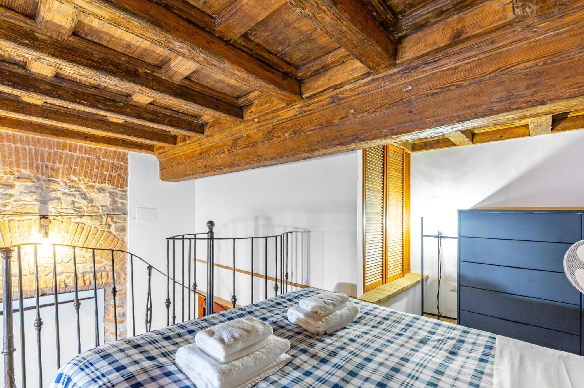Florence Oltrarno Duplex Apartment المظهر الخارجي الصورة
